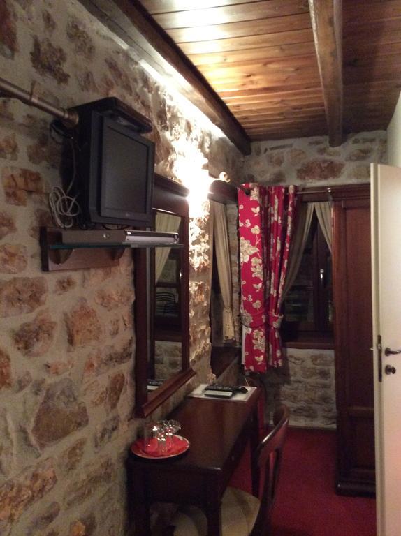 Oihalia Guesthouse Fidhákia 外观 照片
