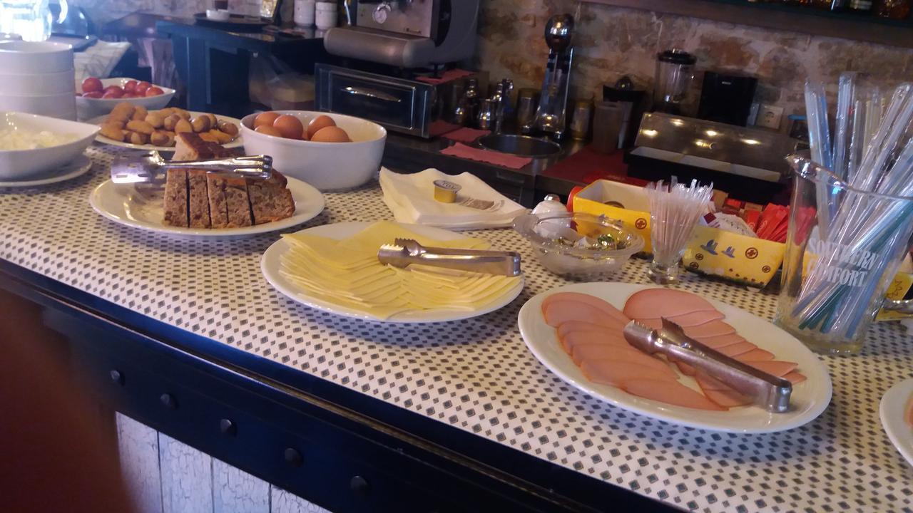 Oihalia Guesthouse Fidhákia 外观 照片